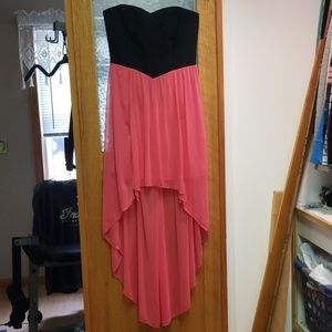 Strapless dress